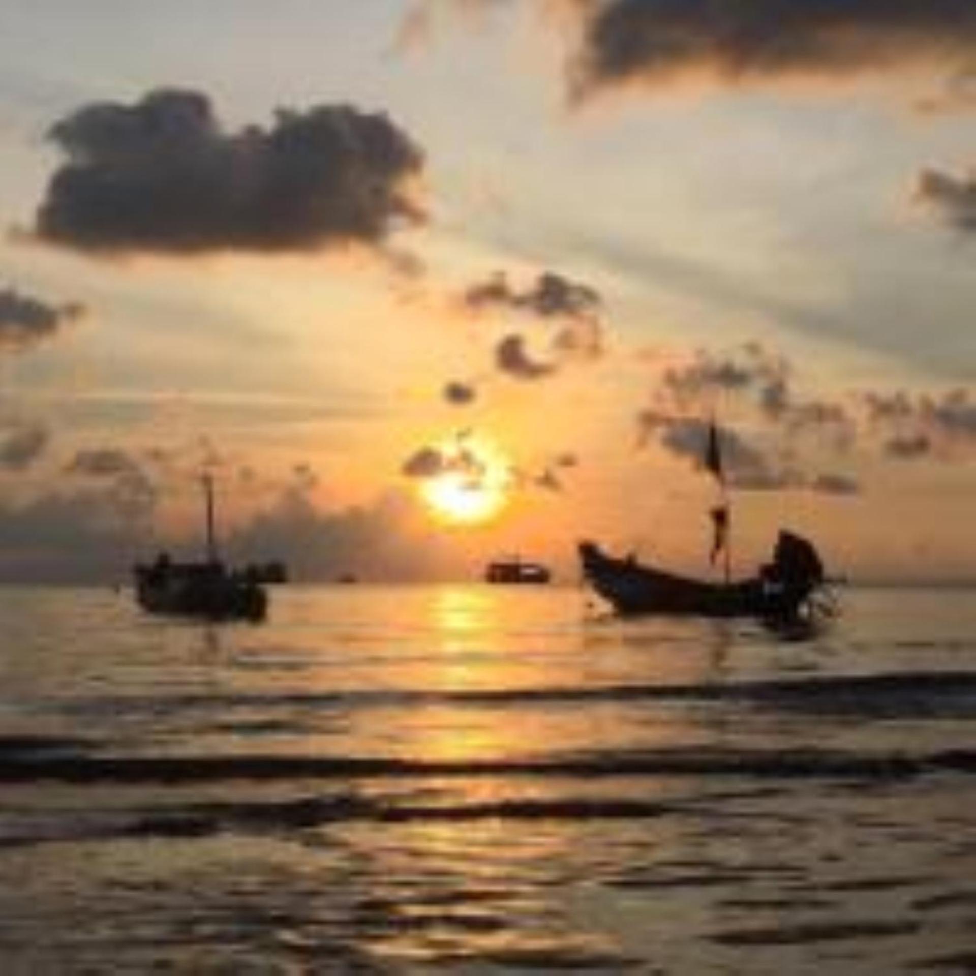 Lotus Hostel Beach 코타오 외부 사진