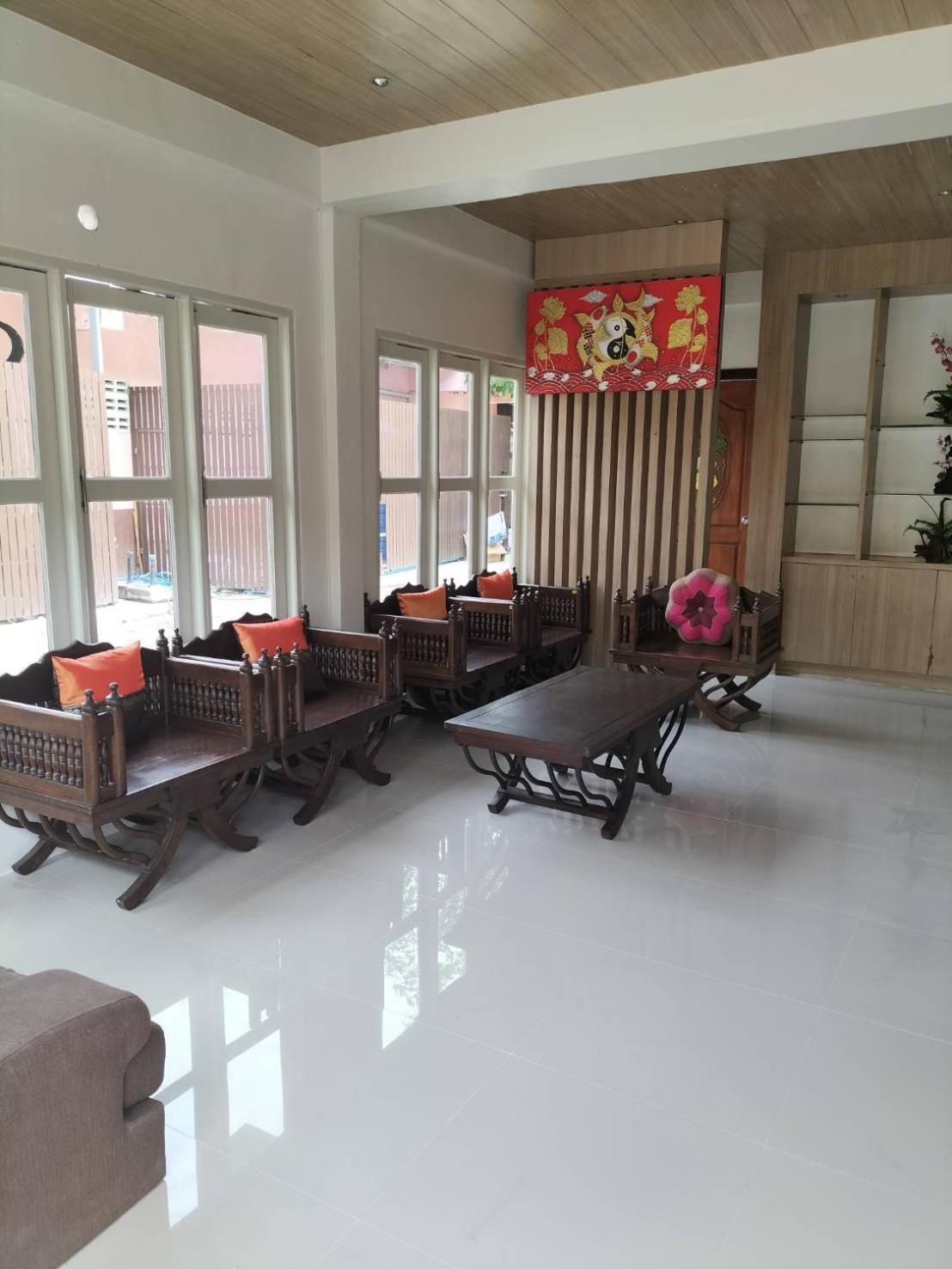 Lotus Hostel Beach 코타오 외부 사진